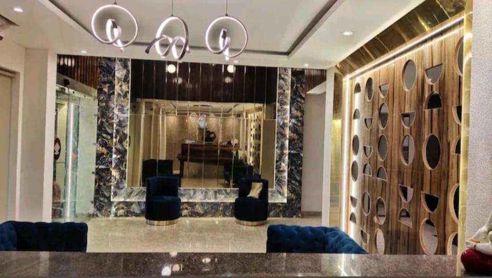 Hotel Pearl Wood Zirakpur Extérieur photo